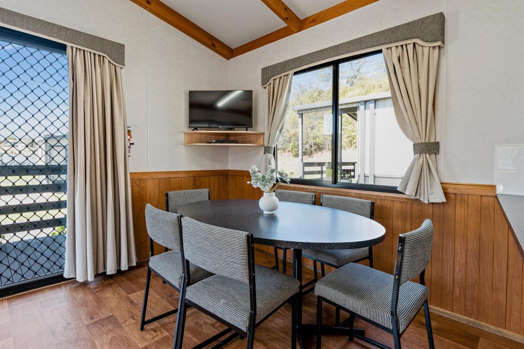 Tasman -